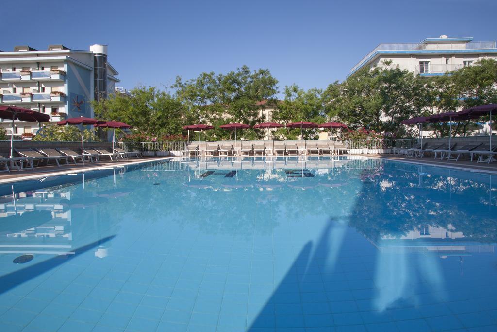 Hotel Sofia リド・ディ・イエゾロ エクステリア 写真